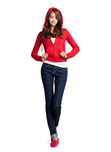 Girls' Generation (SNSD) в тряпках SPAO.