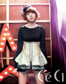 Фотографии корейской группы 4minute в журнале CeCi.