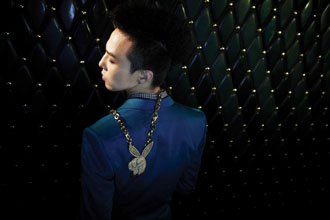 G-Dragon из группы Big Bang.