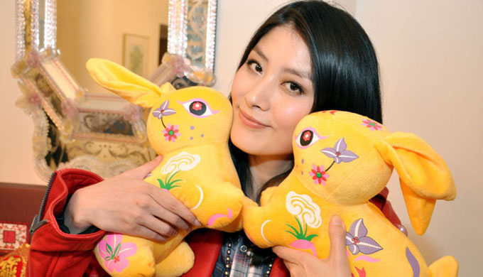Kelly Chen и новогоднее кролиководство.